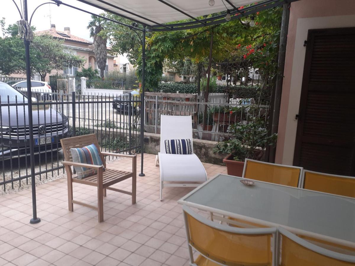 Bouganville House Σενιγκάλια Εξωτερικό φωτογραφία